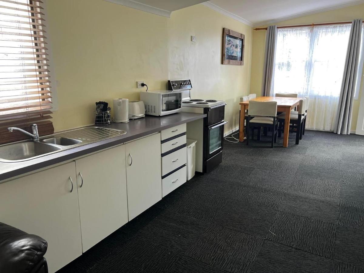 Mountain View Motel Куинстаун Екстериор снимка